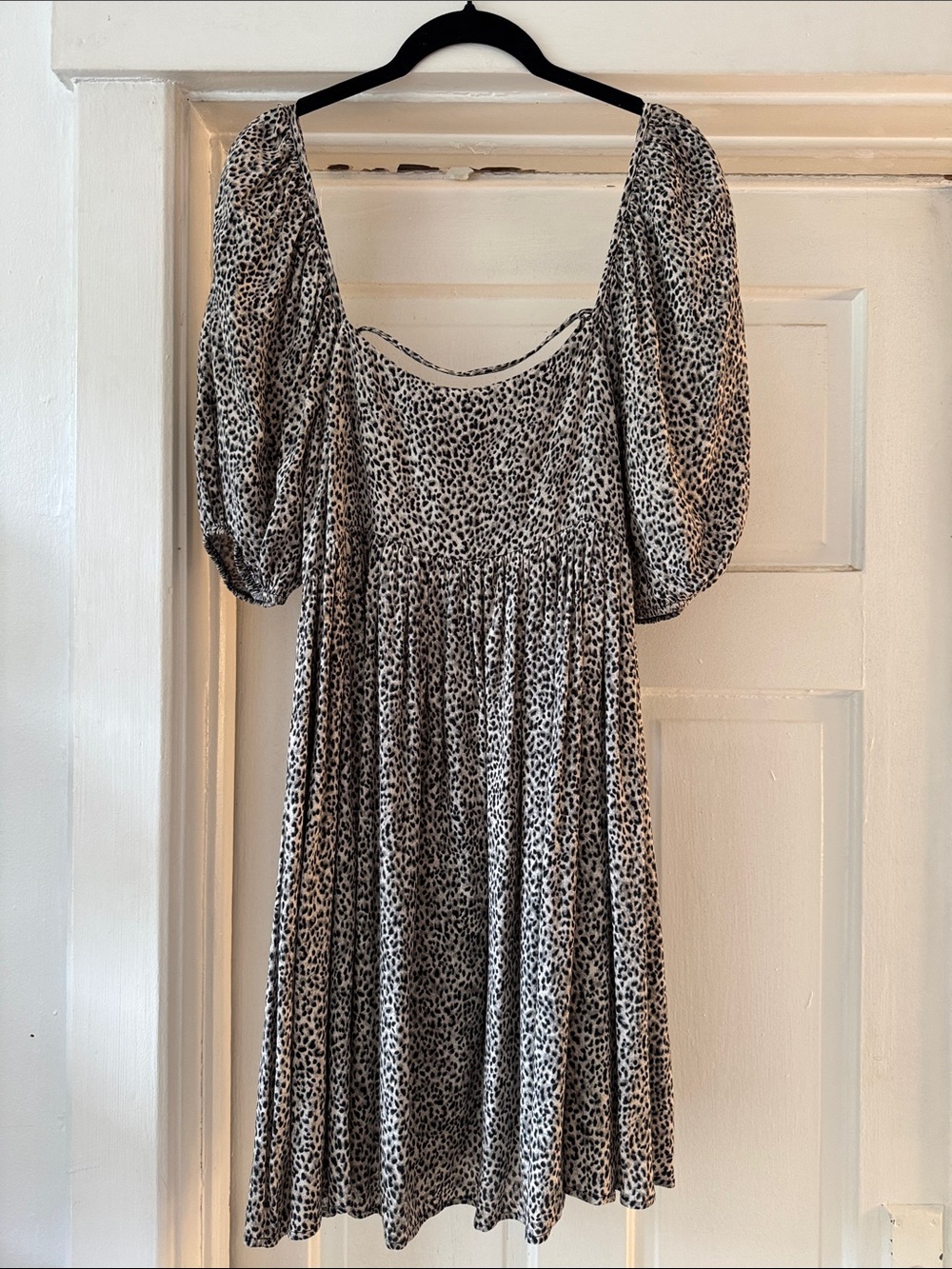 Leopard Print Dress puff sleeve